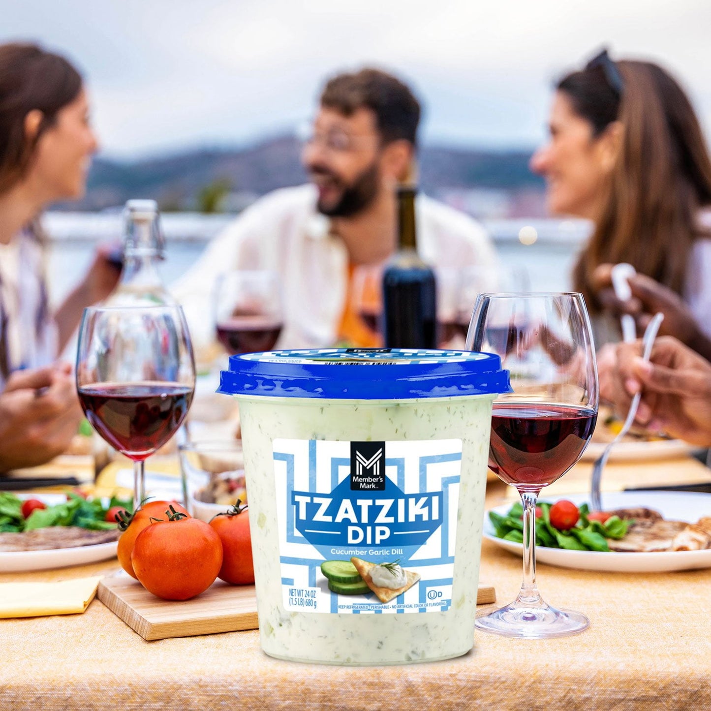 Member's Mark Cucumber Garlic Dill Tzatziki Dip, 24 oz.
