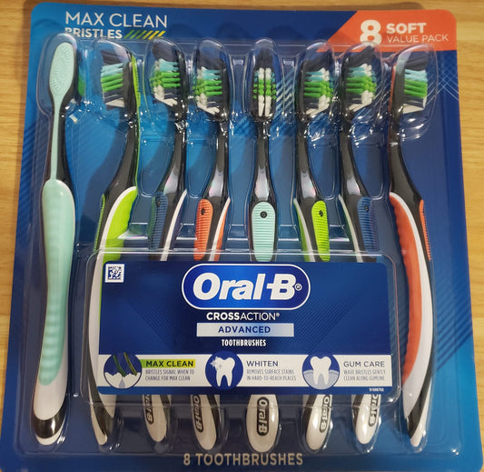 Oral-B Cross Action Advanced Toothbrush with Bacteria Guard Bristles, 8 Pack, 8Count (Soft)