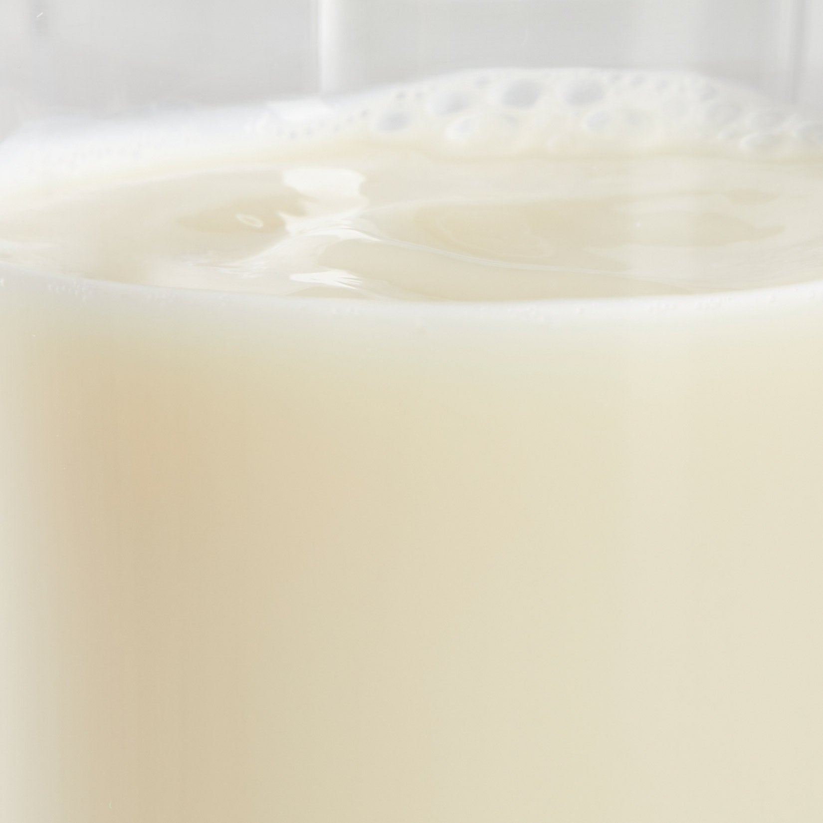 KIRKLAND SIGNATURE ORG ALMOND VANILLA BEVERAGE 6/32 OZ