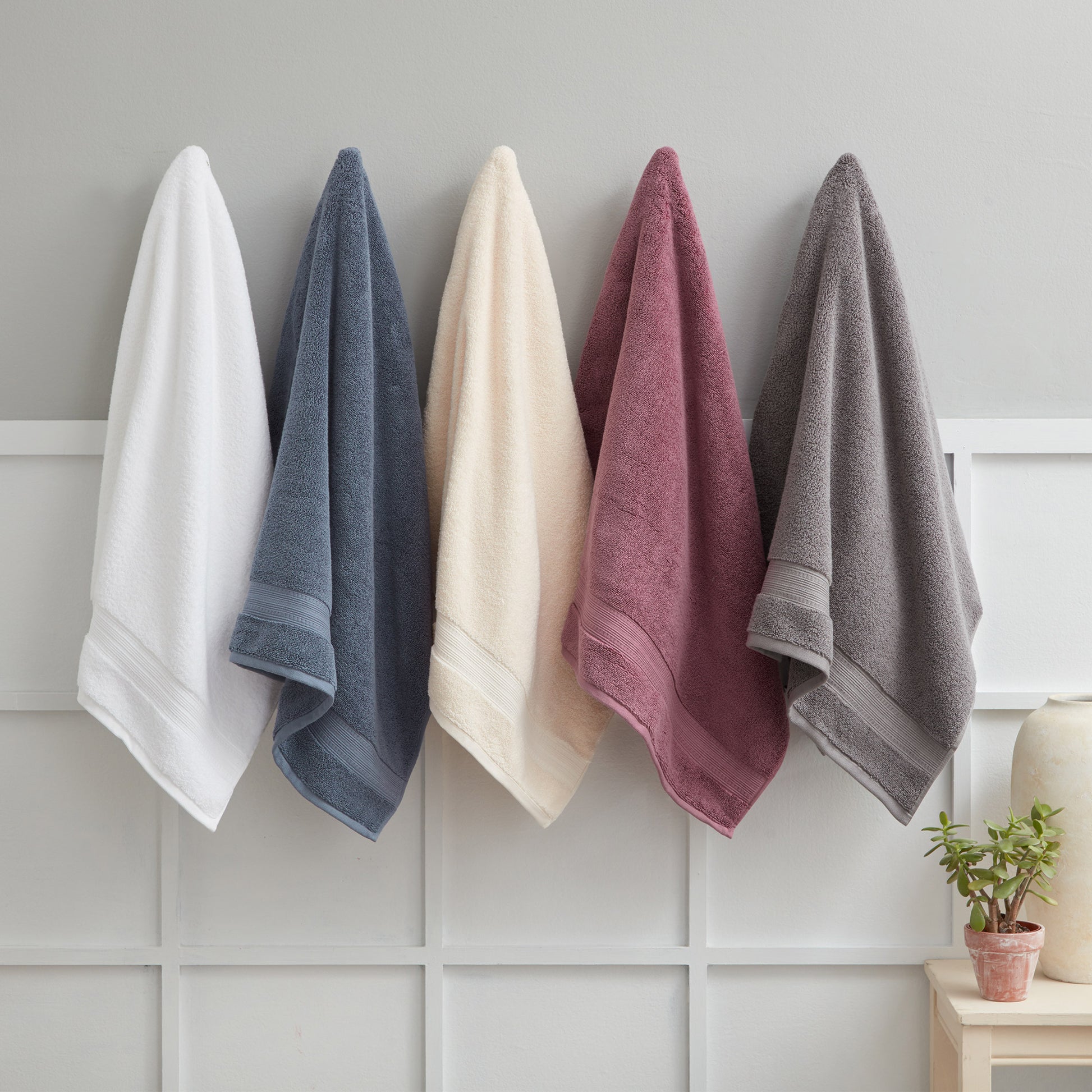 PURELY INDULGENT EVERYDAY BATH MAT