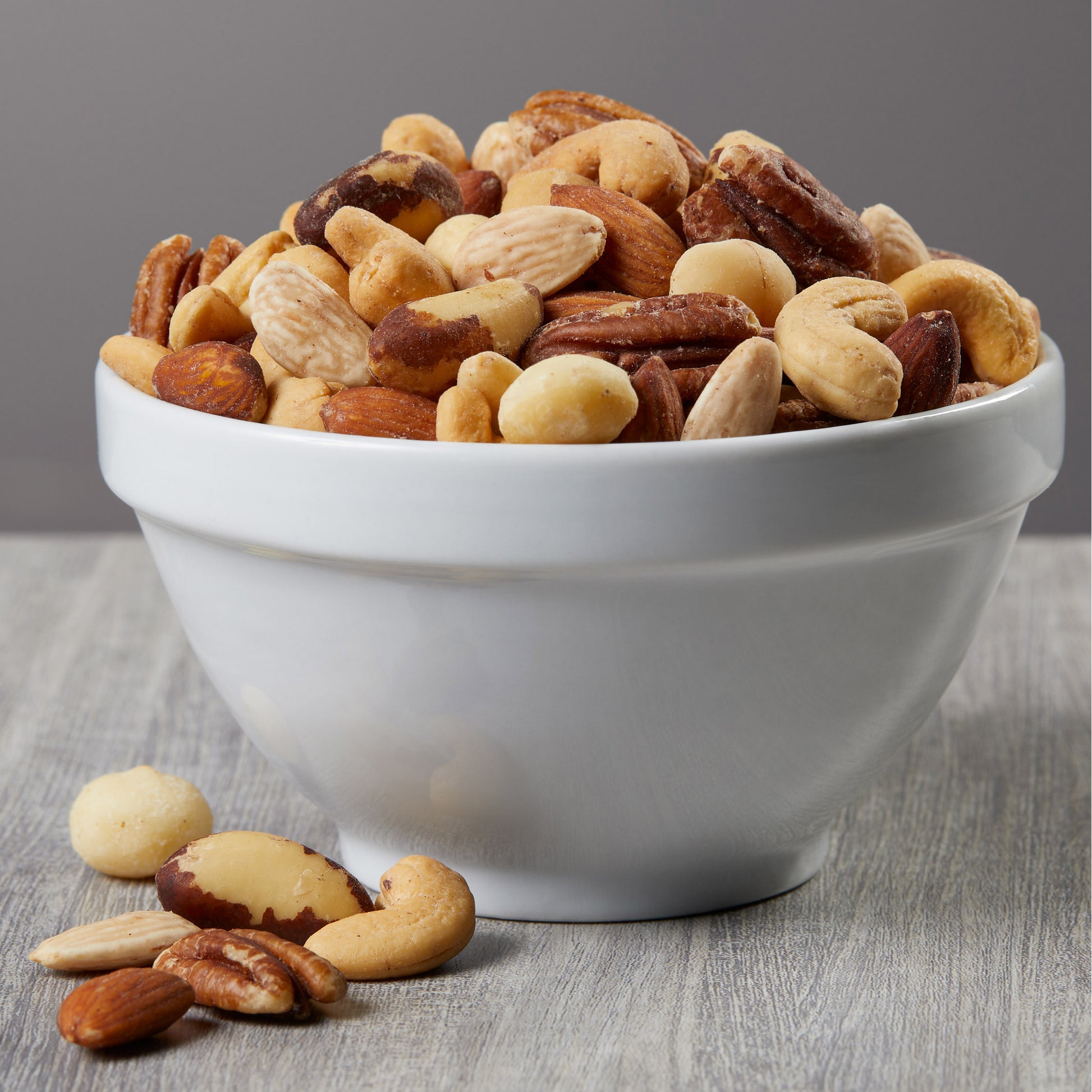 KIRKLAND SIGNATUR FANCY MIXED NUTS 40 OZ