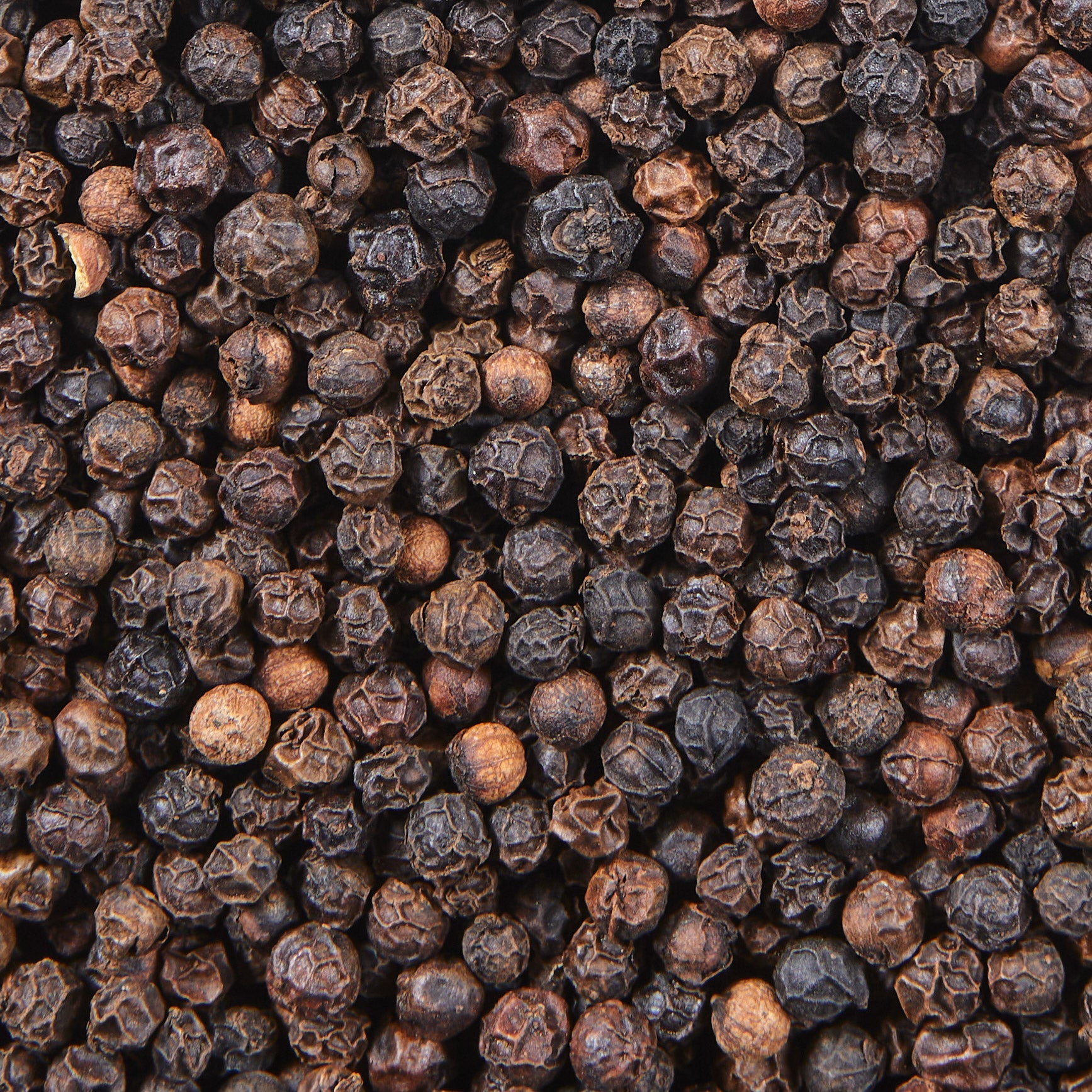 KIRKLAND SIGNATURE WHOLE BLACK PEPPERCORN 14.1 OZ