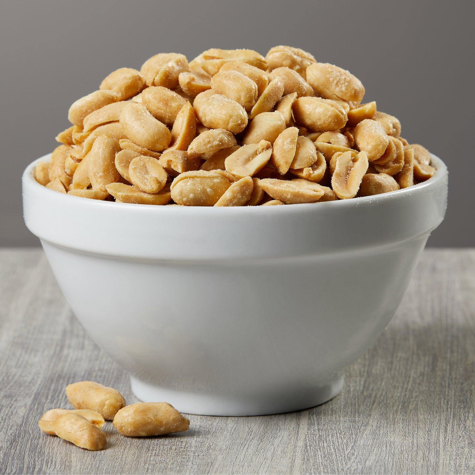KIRKLAND SIGNATURE SUPER X-LARGE PEANUTS 40 OZ