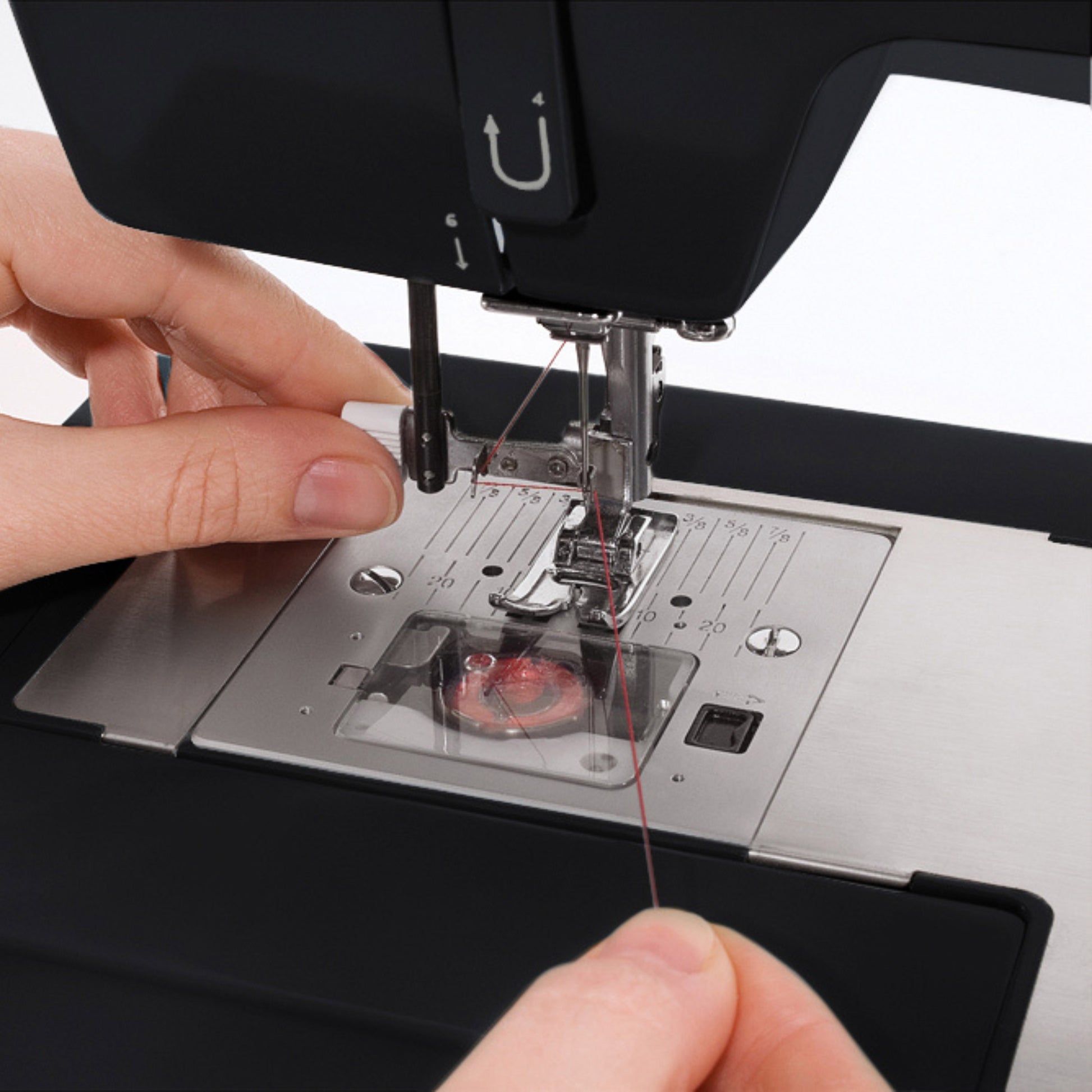 SINGER SEWING MACHINE HD8832 • 110 STITCH APPLICATIONS • BUILT IN NEEDLE THREADER • 32 BUILT IN STITCHES • 1 STEP BUTTONHOLE • 4 PRESSER FEET
