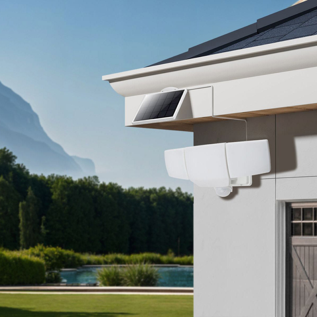 LUTEC 3000L SOLAR SECURITY LIGHT