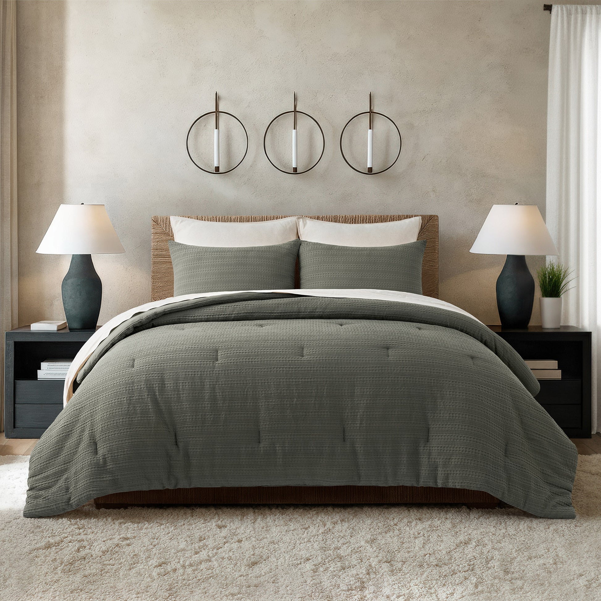JENNIFER ADAMS COMFORTER SET 3 PIECE QUEEN