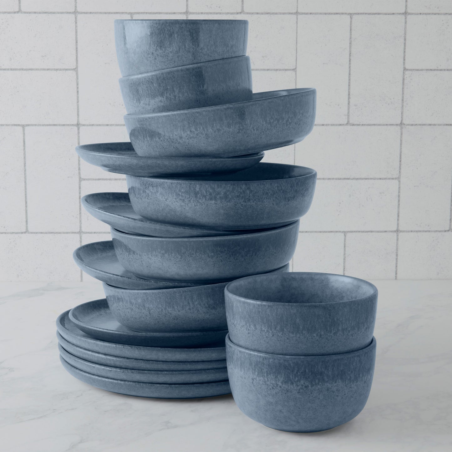 DENMARK 16-PIECE KAMILAH DINNERWARE SET