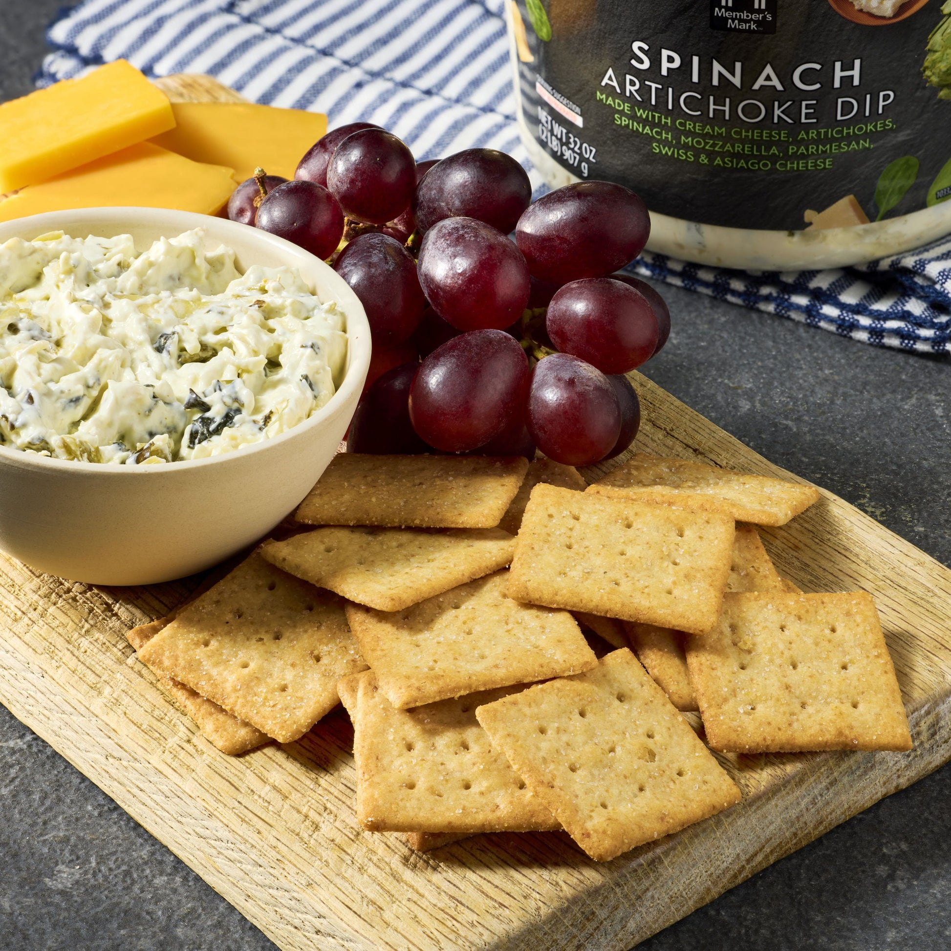 Member's Mark Almond Flour Crackers with Sea Salt, 20 oz.