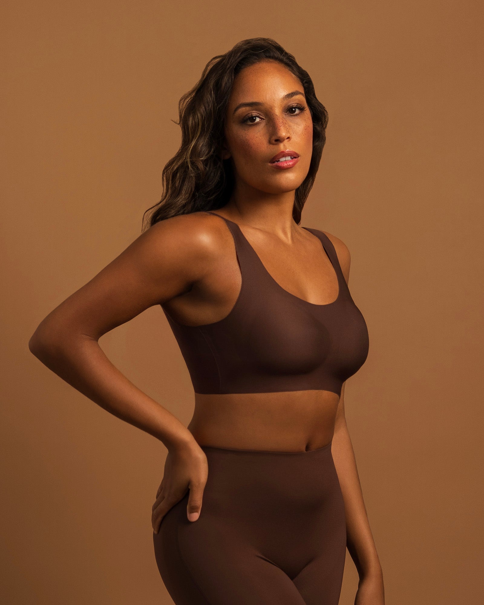 WOMEN'S LAYER ZERO SEAMLESS WIRELESS FULL COVERAGE BRA