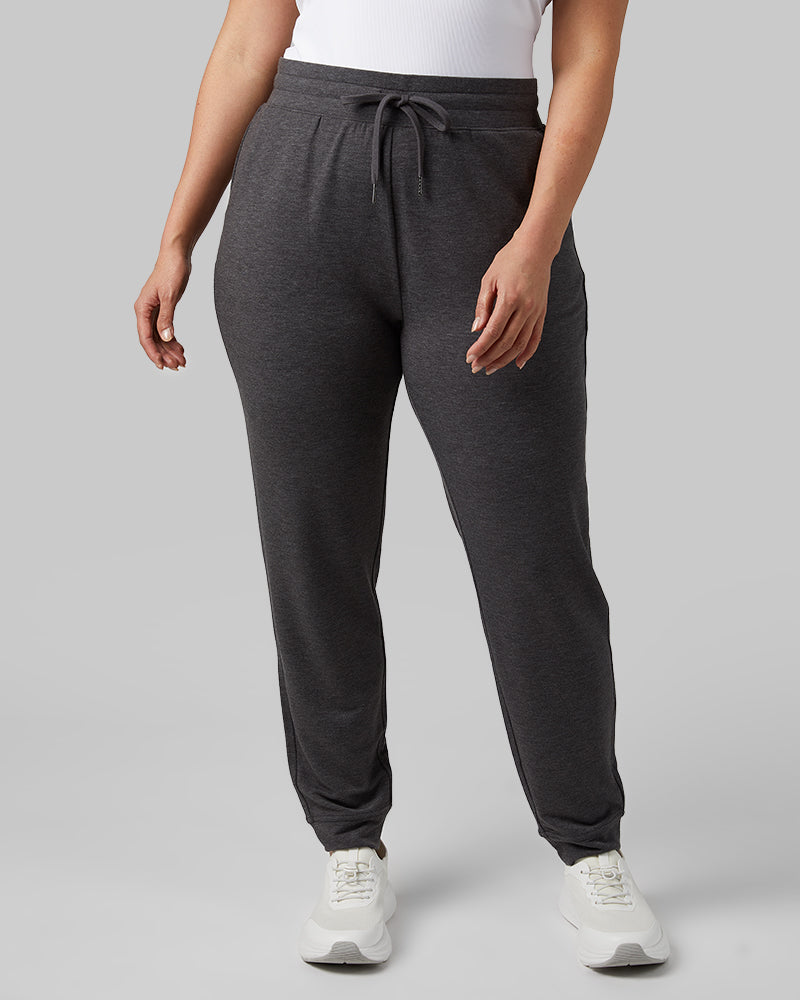 WOMEN'S PERFORMANCE TERRY JOGGER