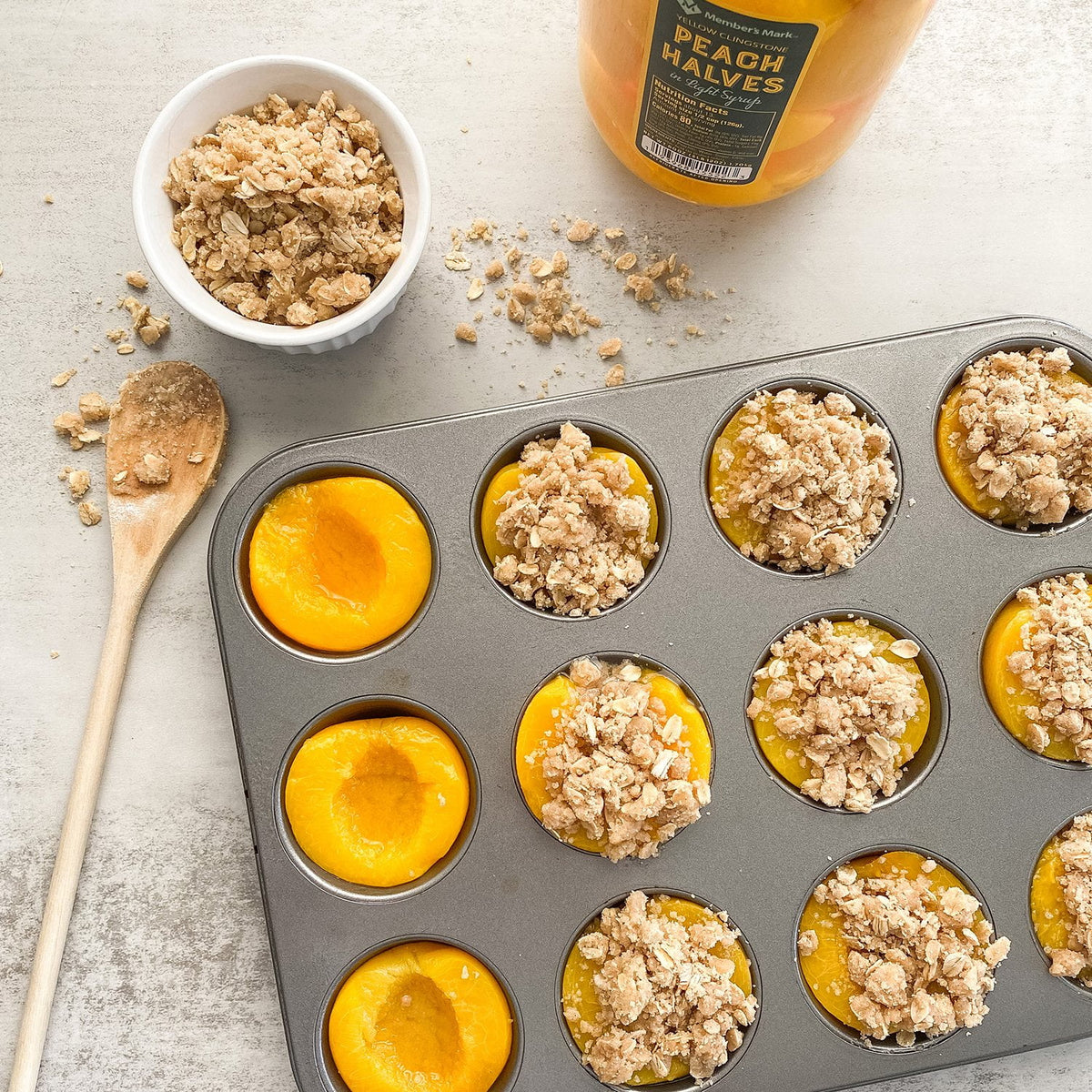 Member's Mark Yellow Clingstone Peach Halves in Light Syrup, 60 oz.