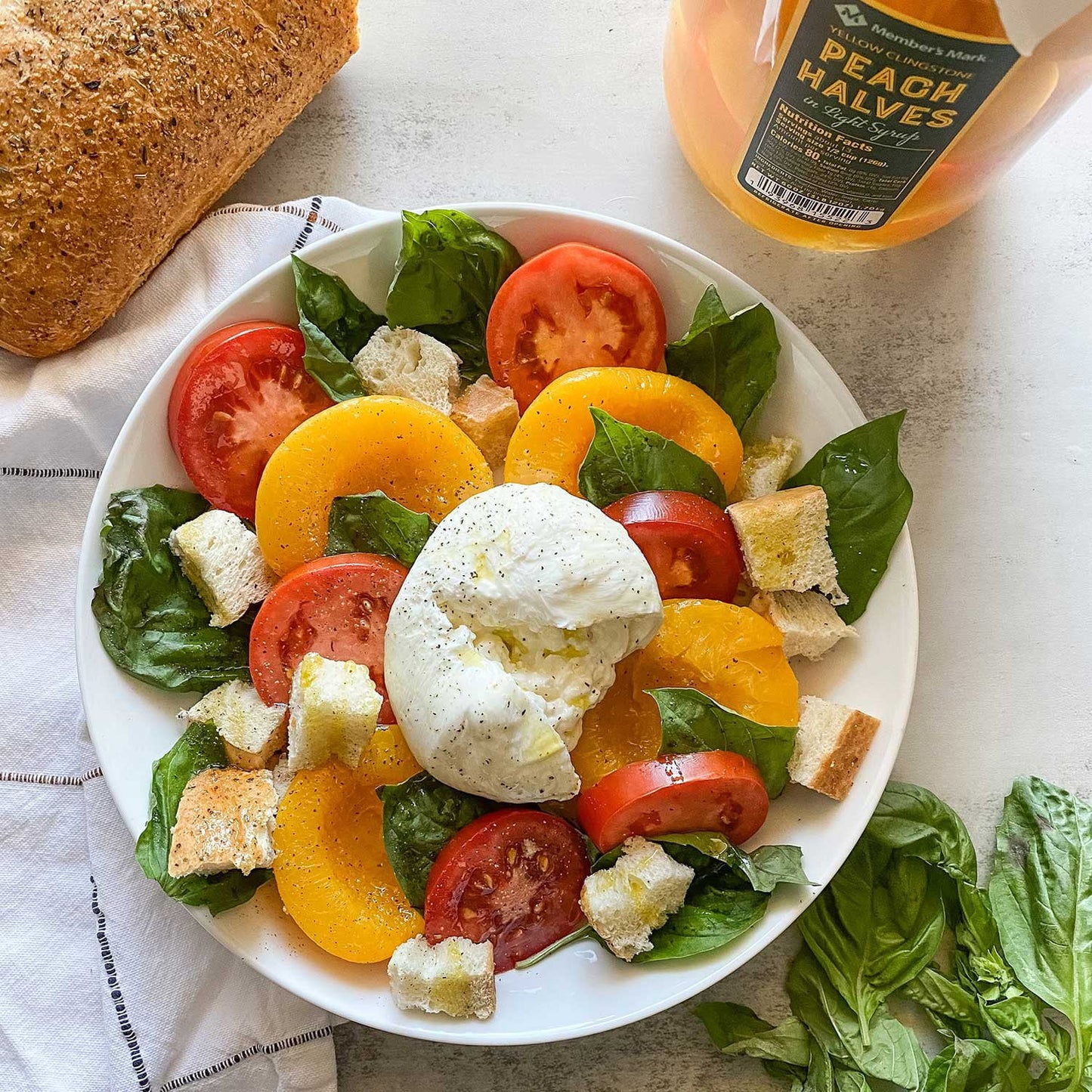Member's Mark Yellow Clingstone Peach Halves in Light Syrup, 60 oz.